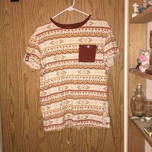 SoulStar Native Design T-shirt with Pocket